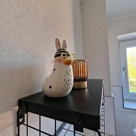 Haus-albertsdorf-am-dorfteich-|-wohnung-2-west Apartment