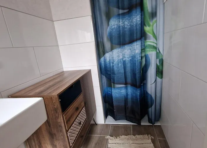 Haus-fehmarn-am-dorfteich-|-wohnung-2-west Lägenhet *