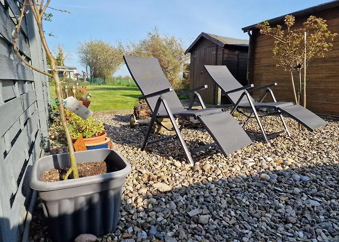 Haus-fehmarn-am-dorfteich-|-wohnung-2-west Lägenhet